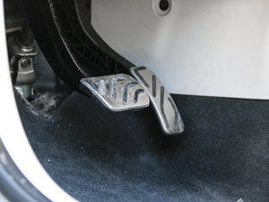 2017ERX5 EV400 늄ӻ g