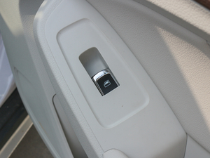 2017ERX5 EV400 늄ӻ g