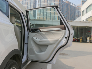 2017ERX5 EV400 늄ӻ g