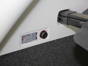 2017ERX5 EV400 늄ӻ g