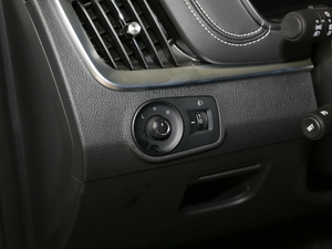 2017ERX5 EV400 늄ӻA п؅^