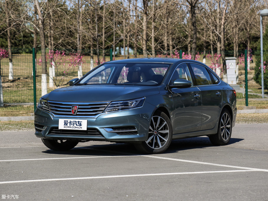 2017款荣威i6 20T 自动互联网智尊版