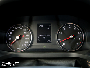 上汽榮威2017款榮威i6