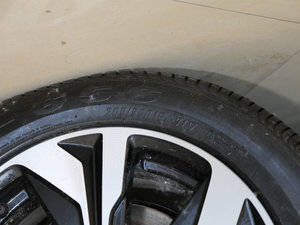 20171.5L ԄӺA ݆̥ߴ