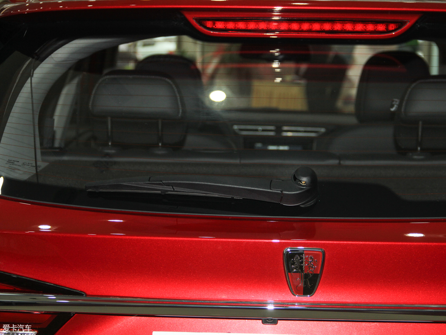 2018sRX3 18T ԄӻW