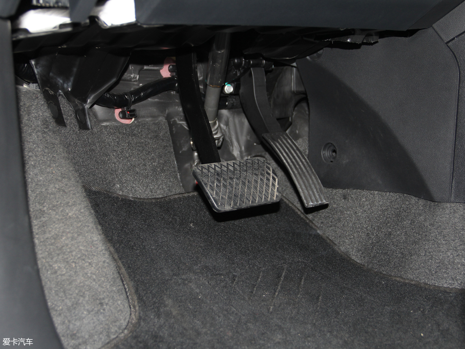 2018sRX3 18T ԄӻW