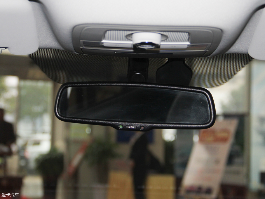 2018sRX3 18T ԄӻW