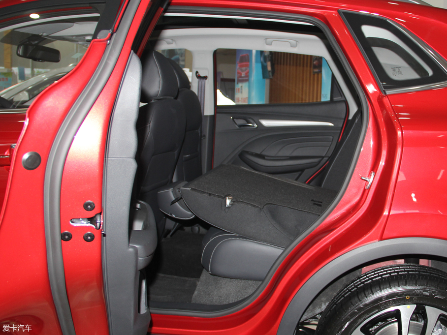 2018sRX3 18T ԄӻW