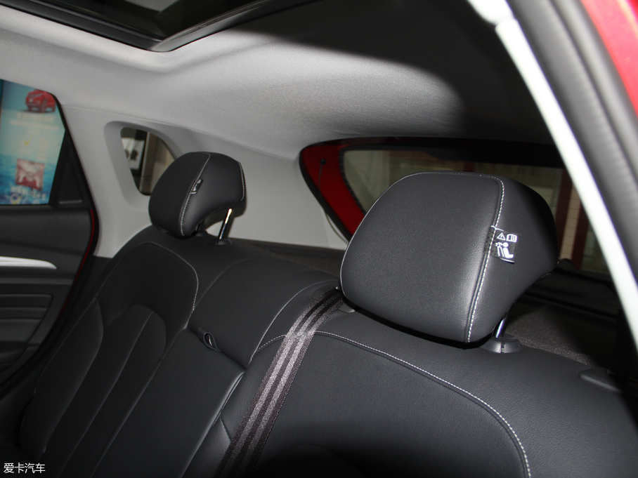 2018sRX3 18T ԄӻW