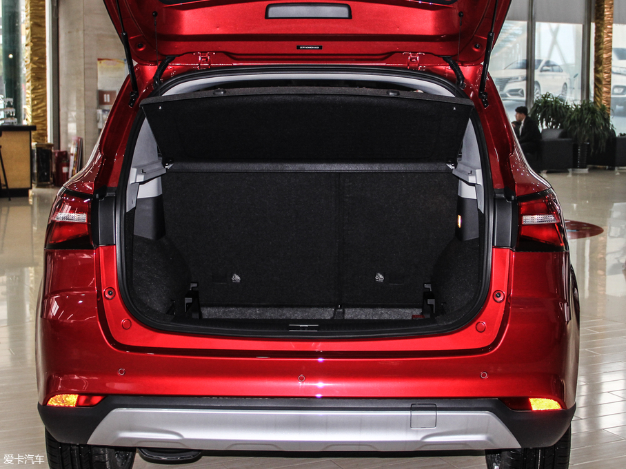 2018sRX3 18T ԄӻW