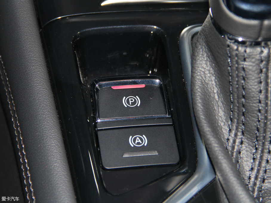 2018sRX3 18T ԄӻW