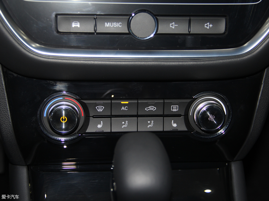 2018sRX3 18T ԄӻW