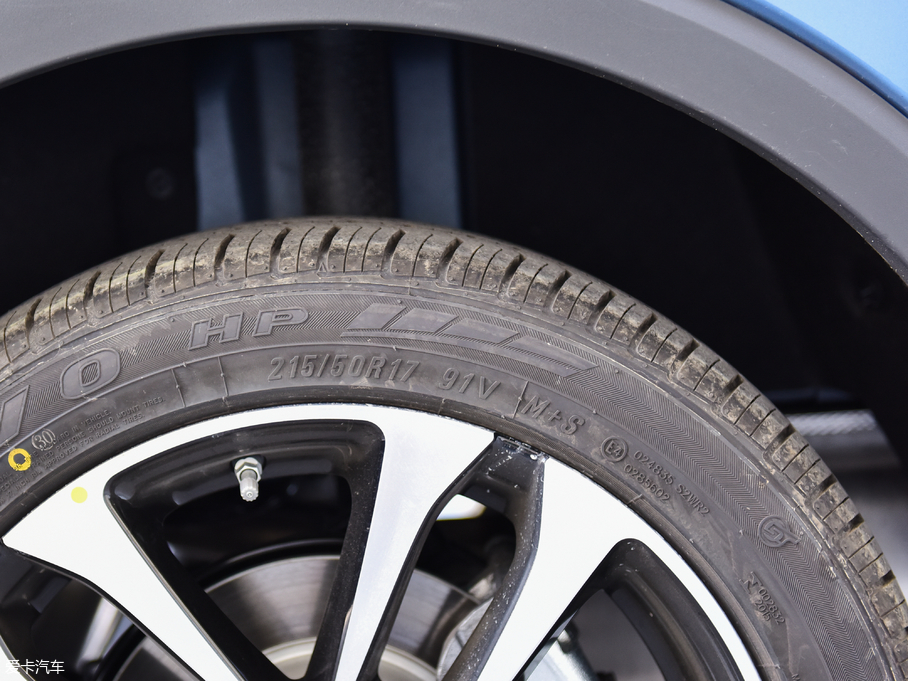 2018sRX3 18T ԄӻW