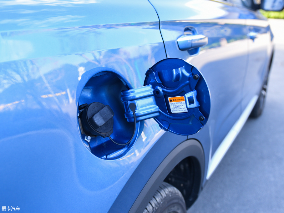 2018sRX3 18T ԄӻW