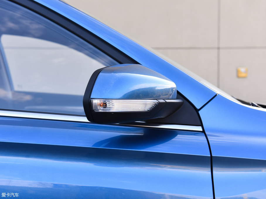 2018sRX3 18T ԄӻW