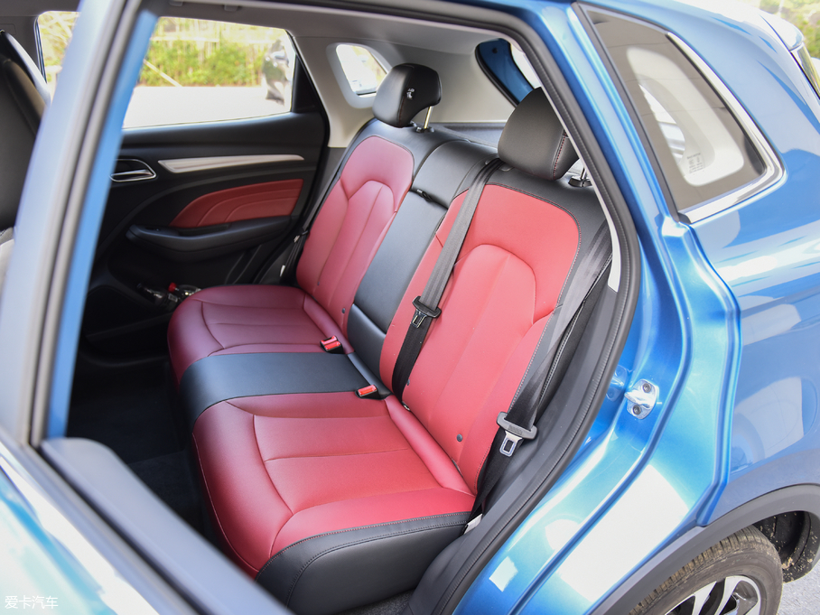 2018sRX3 18T ԄӻW