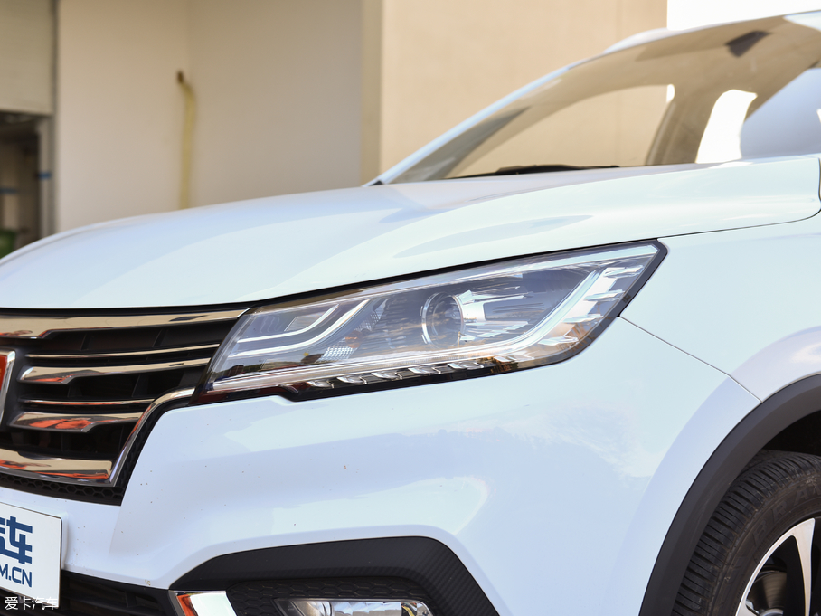 2018sRX3 18T ԄӻW