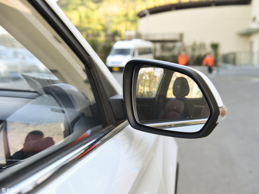 2018sRX3 18T ԄӻW