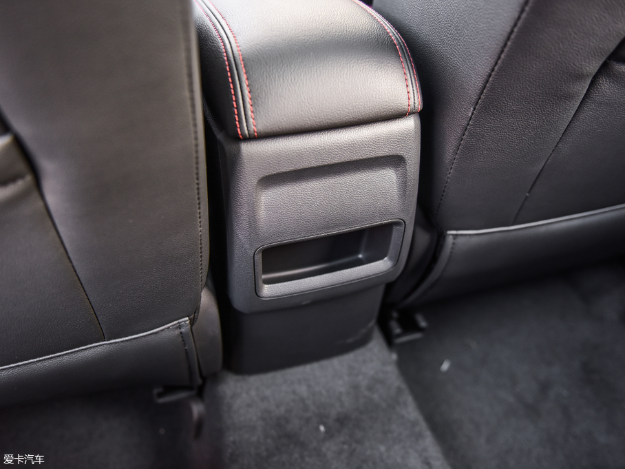 2018sRX3 18T ԄӻW