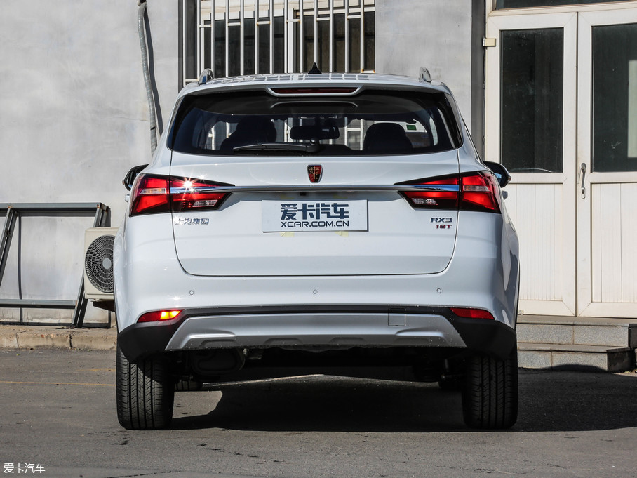 2018sRX3 18T ԄӻW