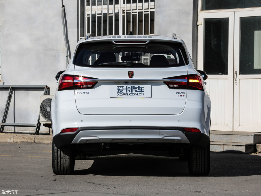 2018sRX3 18T ԄӻW