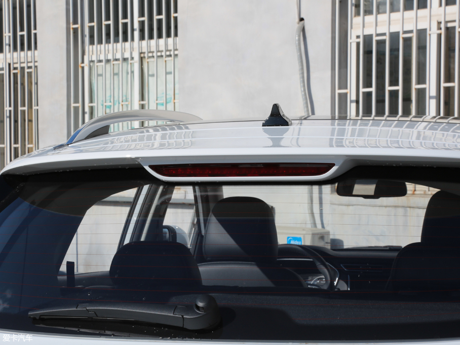 2018sRX3 18T ԄӻW