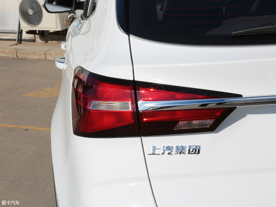 2018sRX3 18T ԄӻW