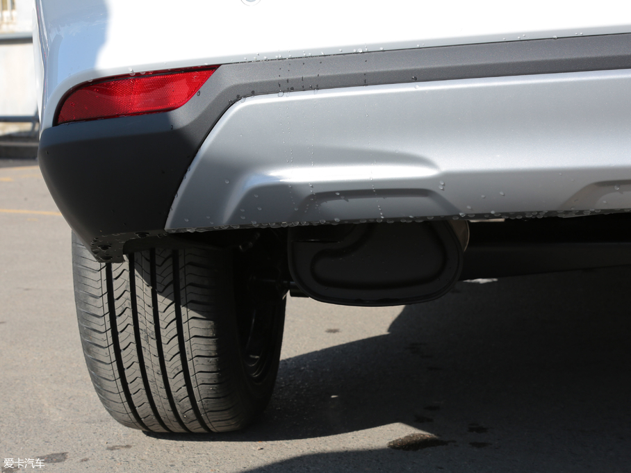 2018sRX3 18T ԄӻW