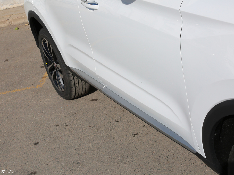 2018sRX3 18T ԄӻW