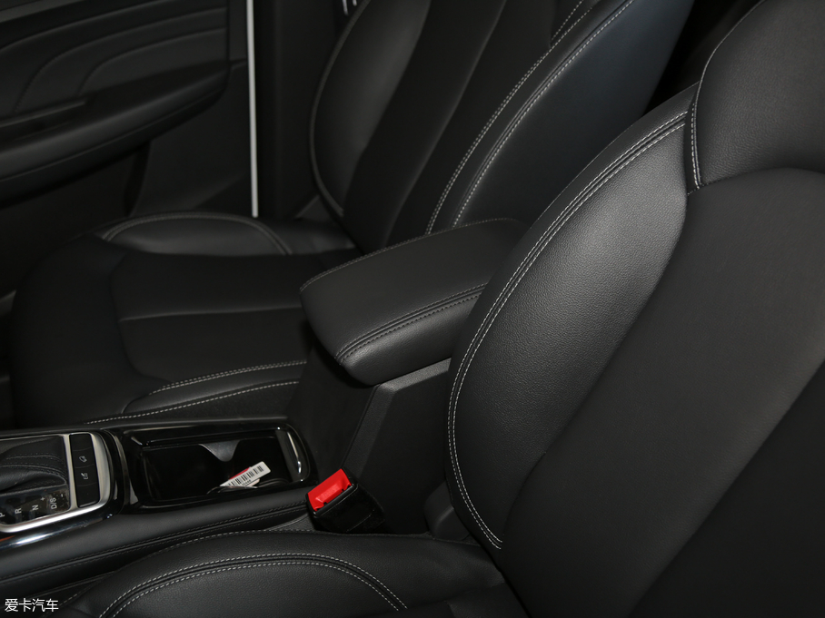 2018sRX3 18T ԄӻW