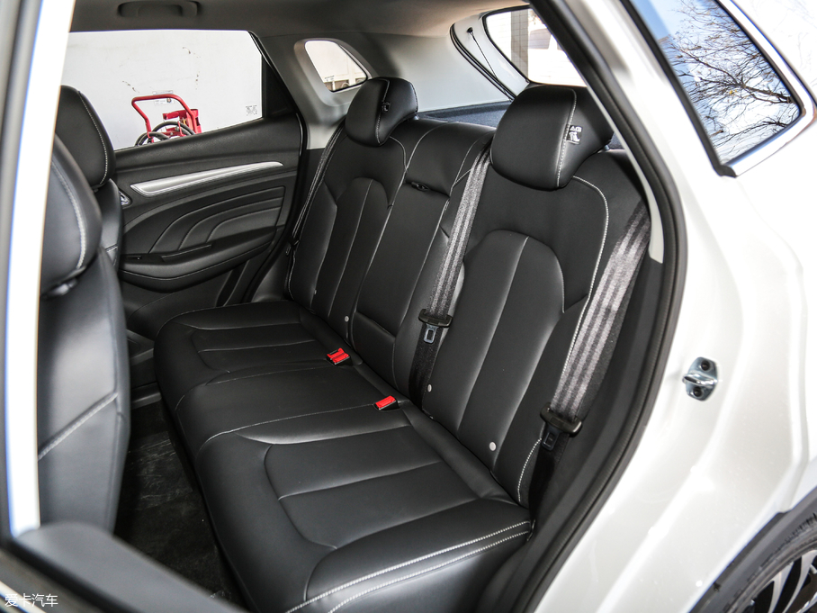 2018sRX3 18T ԄӻW