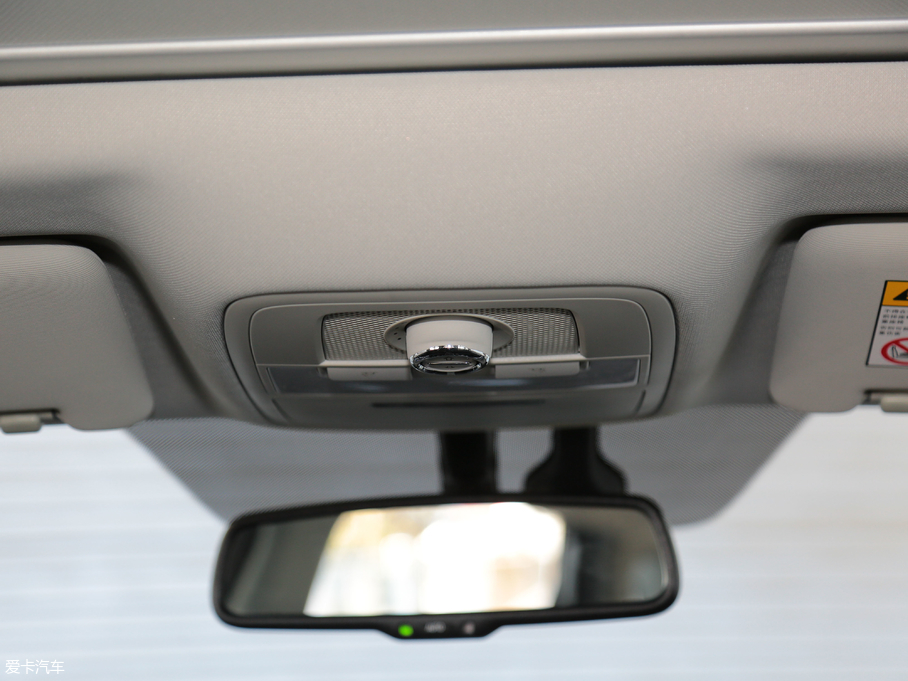 2018sRX3 18T ԄӻW