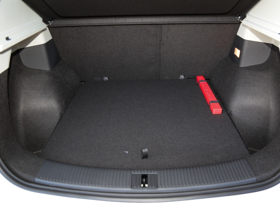 2018sRX3 18T Ԅ(dng)(lin)W(wng)