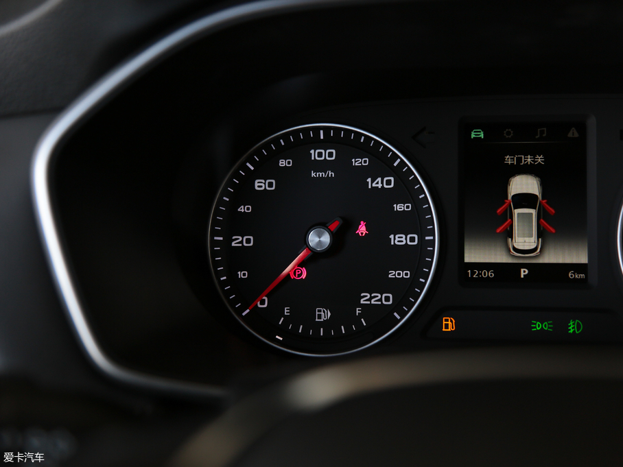 2018sRX3 18T ԄӻW