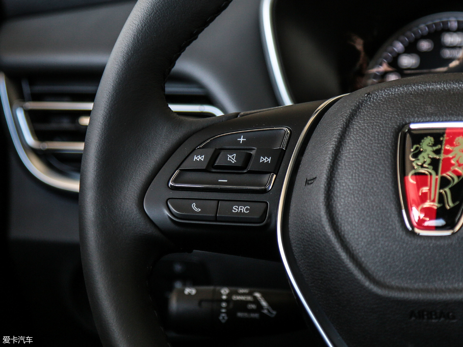 2018sRX3 18T ԄӻW