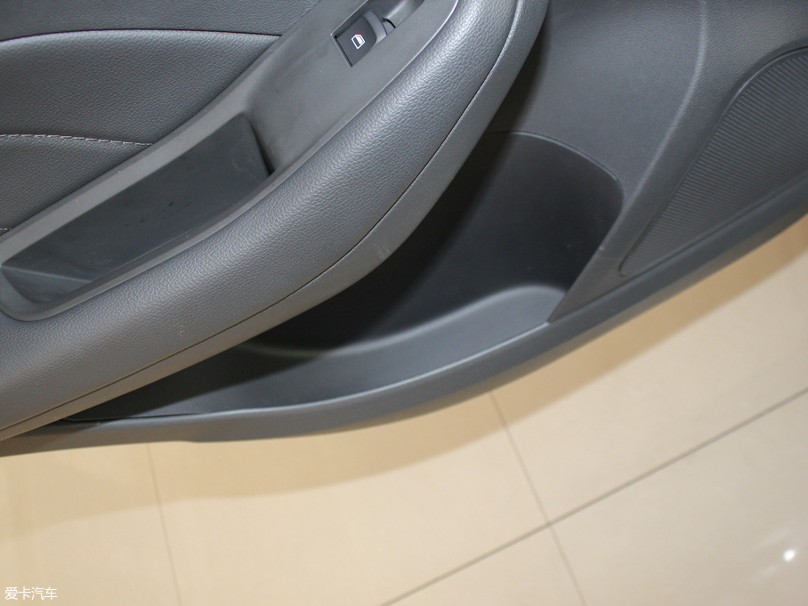 2018sRX3 1.6L քӻW