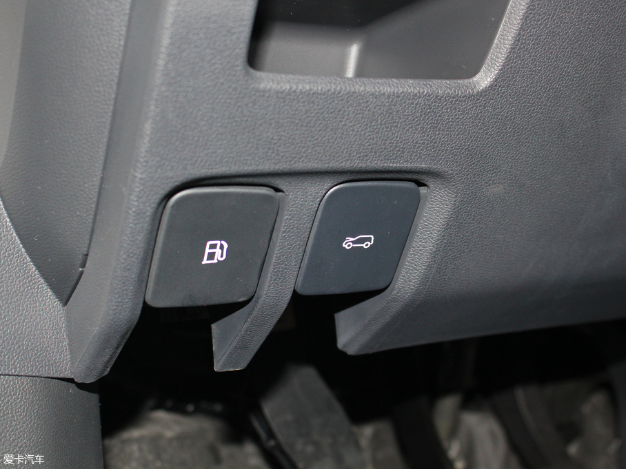 2018sRX3 1.6L ք(dng)(lin)W(wng)