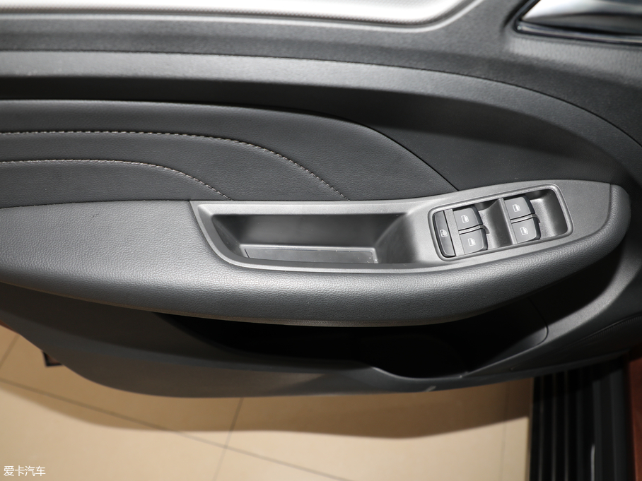 2018sRX3 1.6L CVT(lin)W(wng)