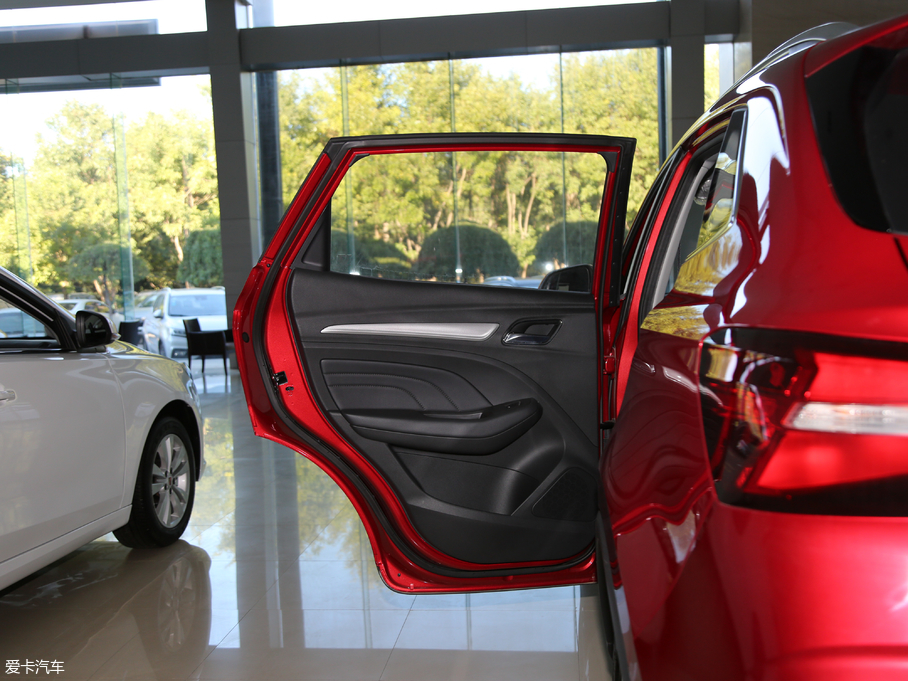 2018sRX3 1.6L CVT(lin)W(wng)