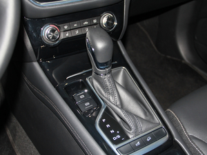 201818T Ԅ(dng)(lin)W(wng) QU