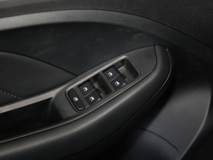 201818T ԄӻW {܇ƅ^	