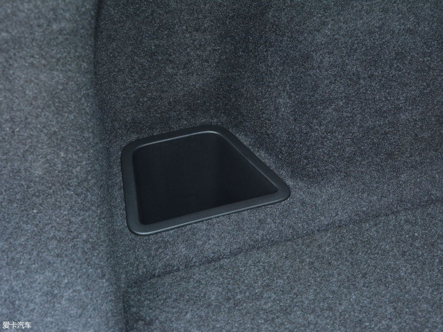 2018sRX5 30T (q)Ԅ(dng)(lin)W(wng)