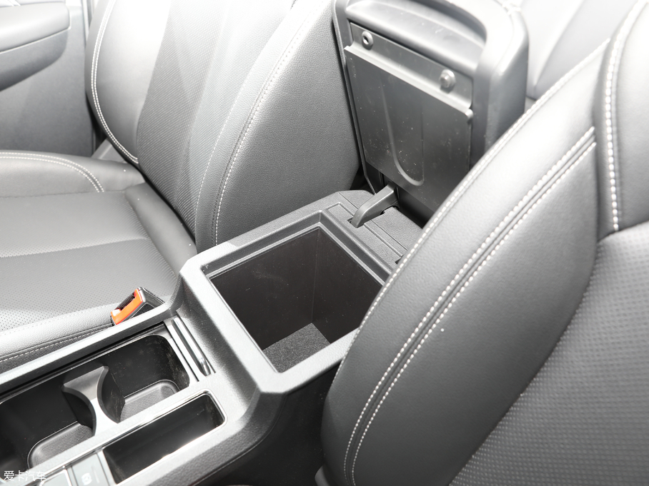 2018sRX5 30T (q)Ԅ(dng)(lin)W(wng)K