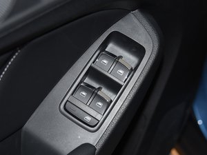 201820T (q)ԄŞ {܇ƅ^(q)	