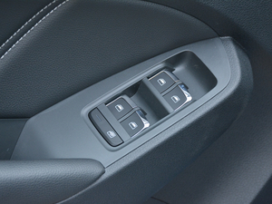 201830T ԄӻW {܇ƅ^	