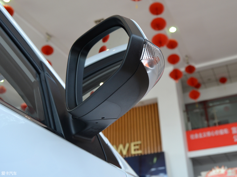 2018��s��360 PLUS 1.5L �ԄӺ��A��