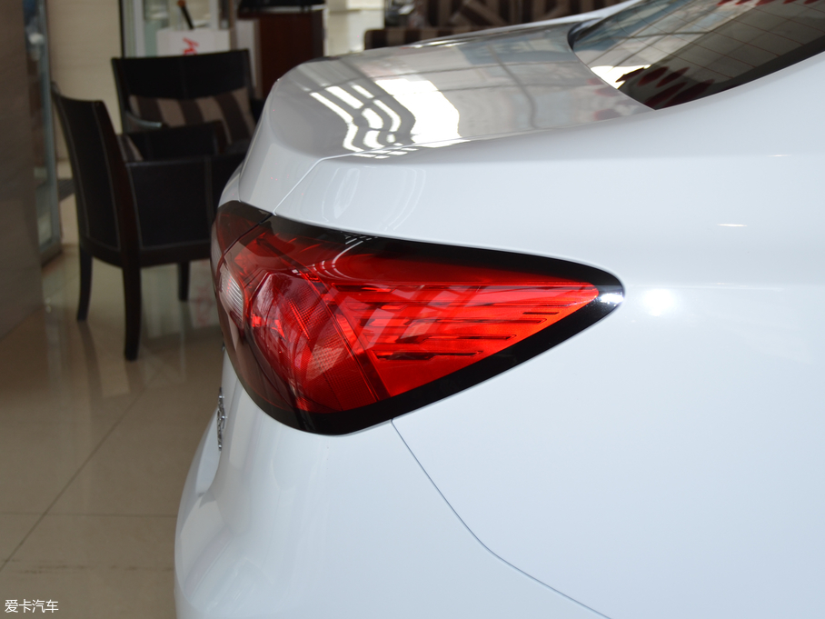 2018s360 PLUS 1.5L ԄӺA