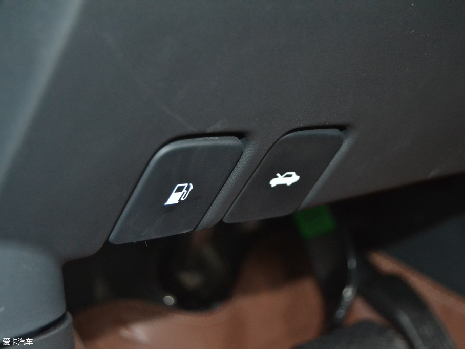 2018s360 PLUS 1.5L Ԅ(dng)A