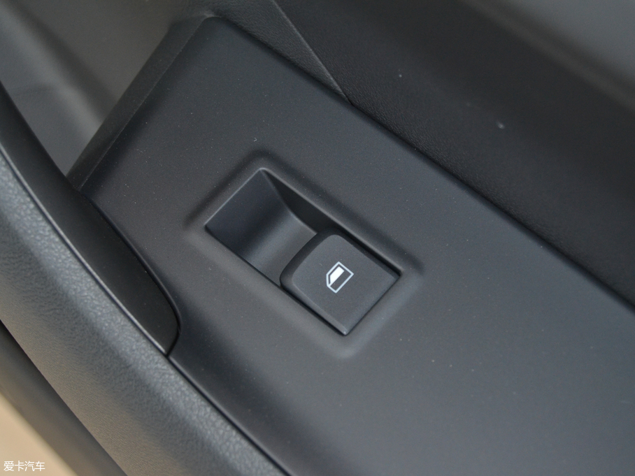 2018s360 PLUS 1.5L ԄӺA