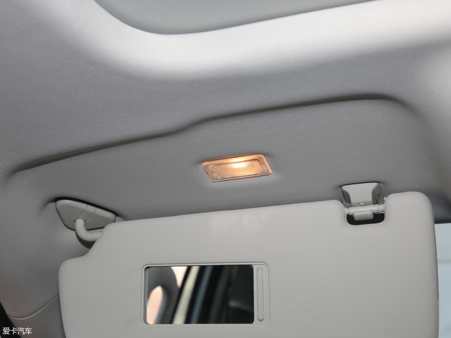 2018sRX8 30T (lin)W(wng)(q)